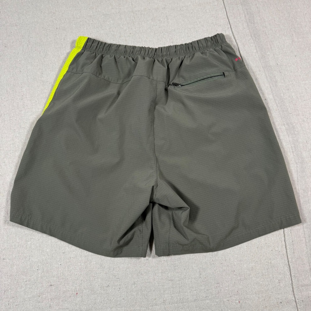 Saucony Running Shorts Mens M Olive Green Neon Yellow Blue Excellent Athletic - Picture 3 of 10